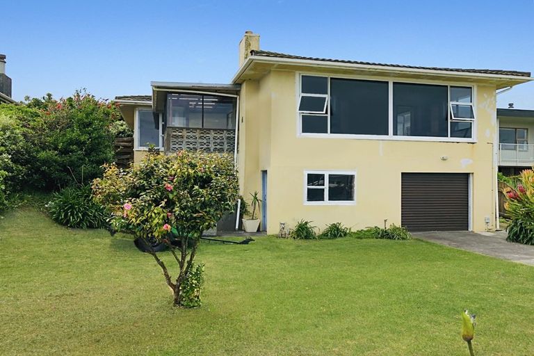 Photo of property in 176 Karaka Street, Castlecliff, Whanganui, 4501
