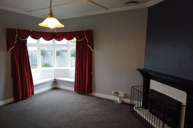 Photo of property in 404 Tremaine Avenue, Takaro, Palmerston North, 4412