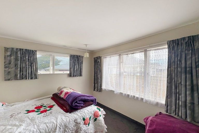 Photo of property in 44 Power Street, Levin, 5510