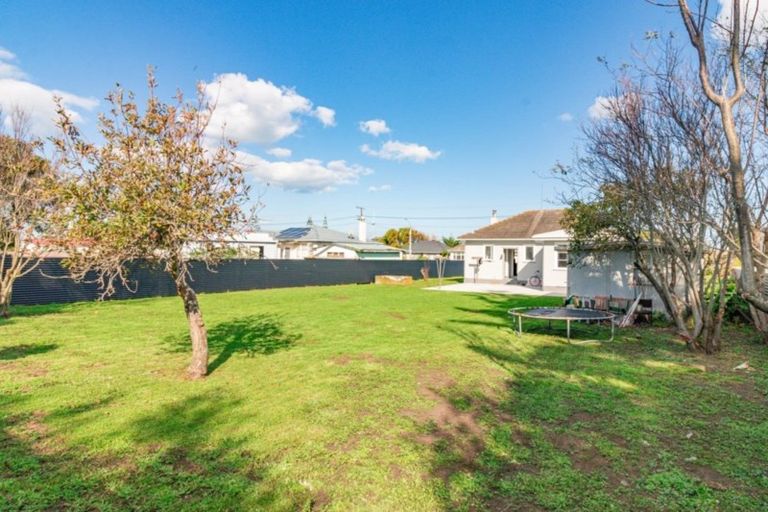 Photo of property in 206 Puriri Street, Castlecliff, Whanganui, 4501