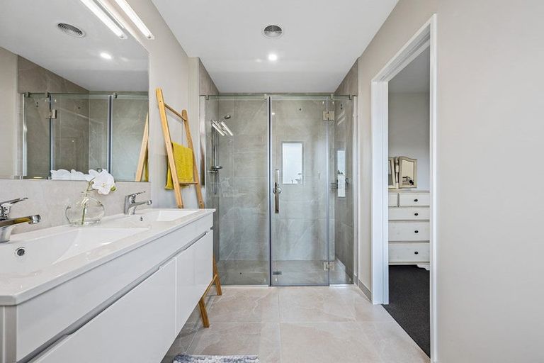 Photo of property in 13 Merino Crescent, Amberley, 7410