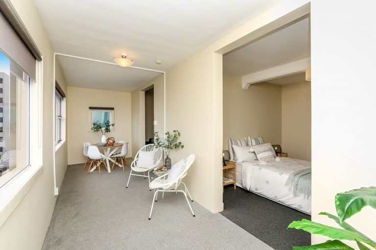 Photo of property in 127 Saint Aubyn Street, New Plymouth, 4310