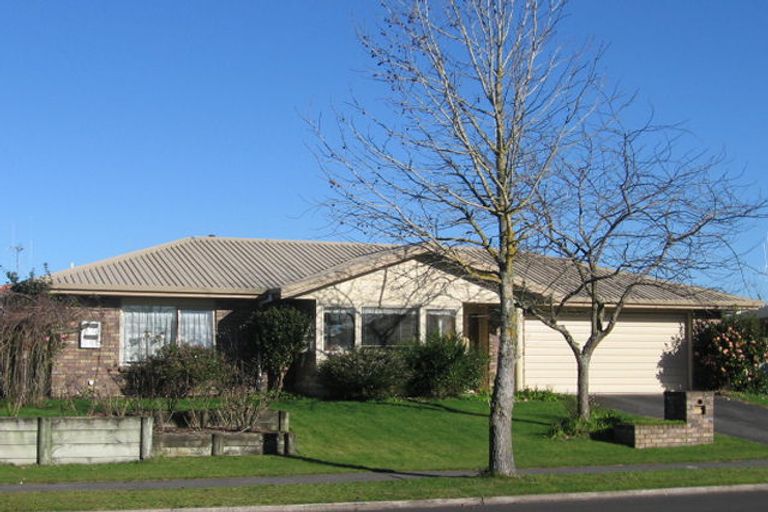 Photo of property in 14 Commodore Avenue, Flagstaff, Hamilton, 3210