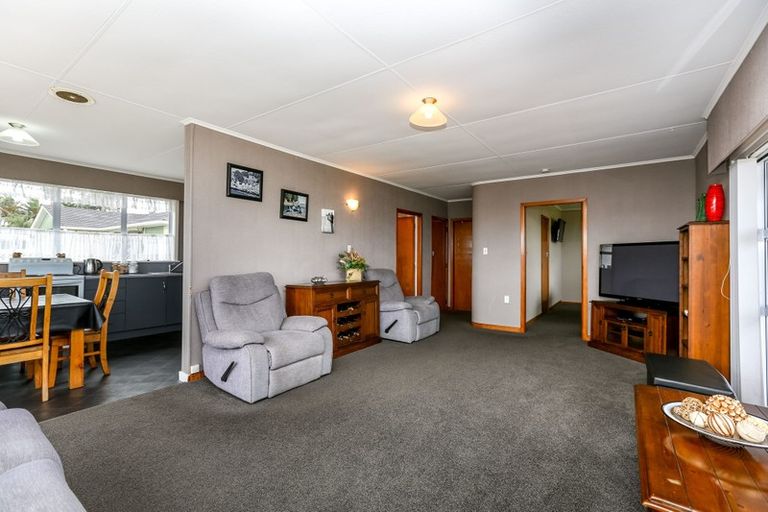 Photo of property in 22/20 Mace Terrace, Oakura, 4314