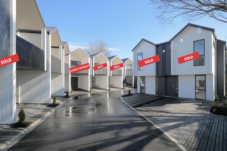 Photo of property in 9/14 Abbotsford Street, Whitiora, Hamilton, 3200