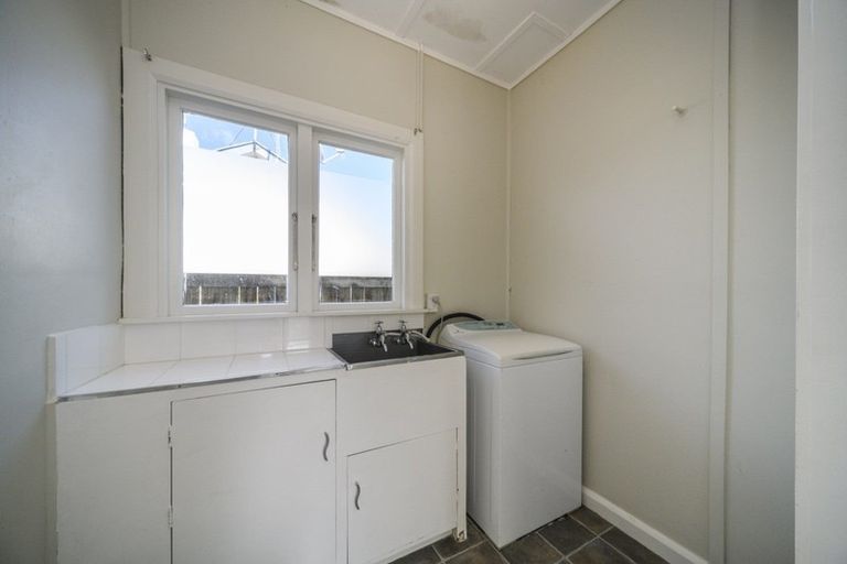 Photo of property in 8a Jensen Street, Hokowhitu, Palmerston North, 4410