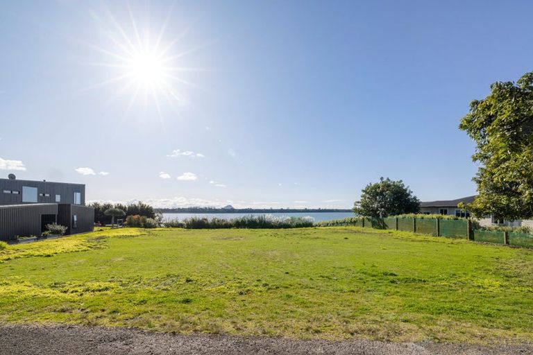 Photo of property in 206 Ranginui Road, Welcome Bay, Tauranga, 3175