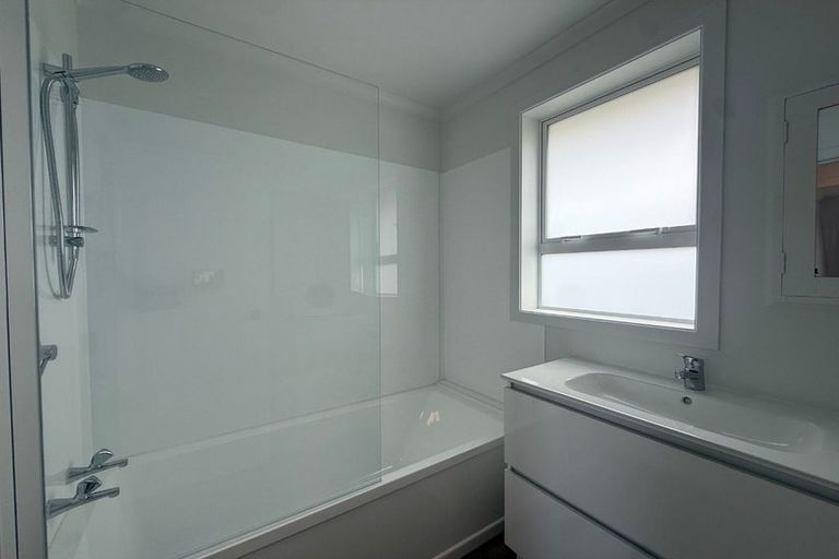 Photo of property in 30a Windsor Road, Bellevue, Tauranga, 3110