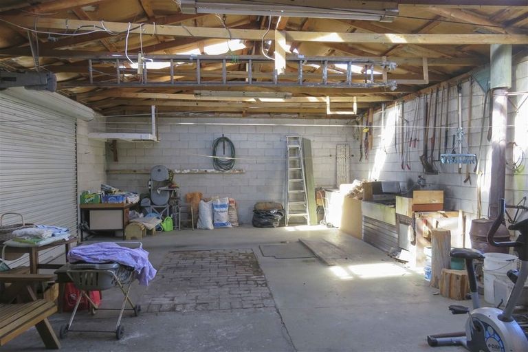 Photo of property in 92 Morton Street, Georgetown, Invercargill, 9812