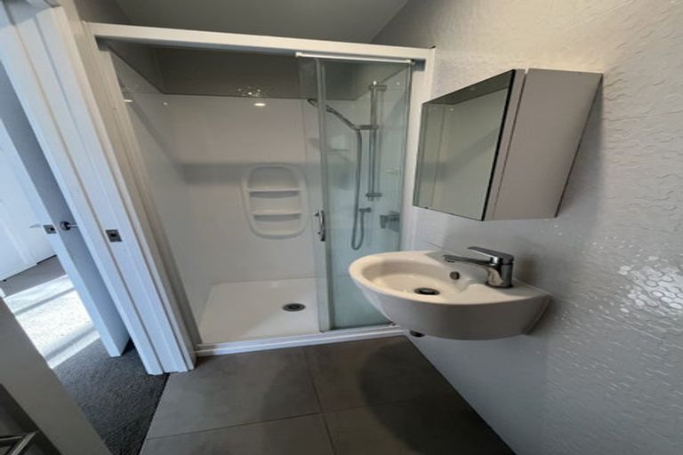 Photo of property in 3/121 Rongotai Road, Kilbirnie, Wellington, 6022