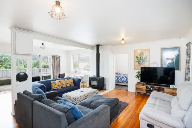 Photo of property in 79 Nash Parade, Foxton Beach, Foxton, 4815