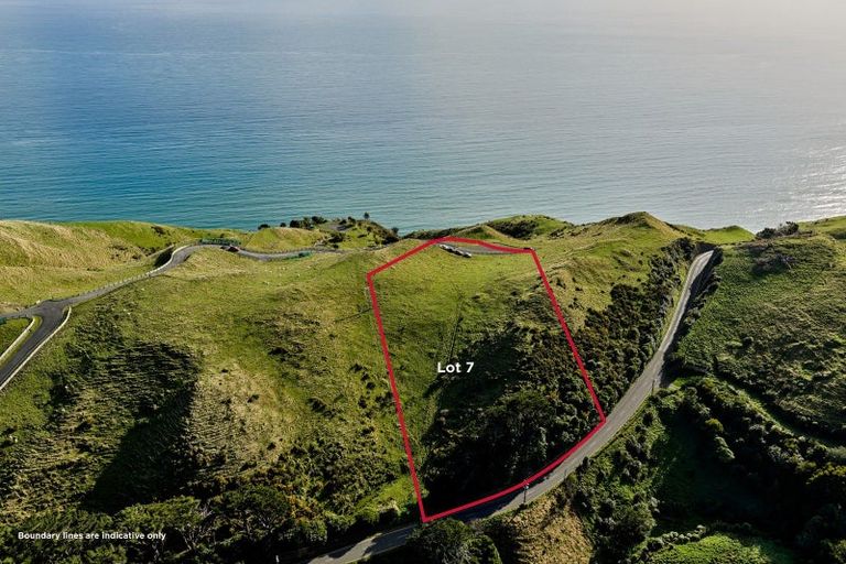 Photo of property in 1275 Paekakariki Hill Road, Paekakariki Hill, Porirua, 5381