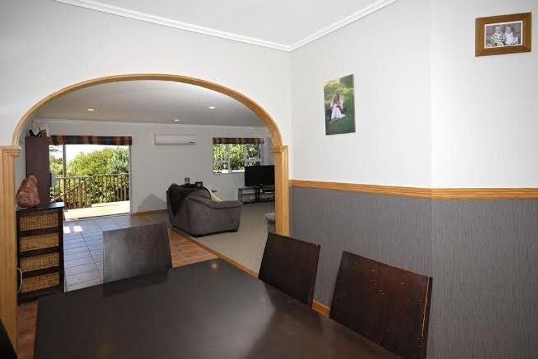 Photo of property in 3 Adams Place, Te Kamo, Whangarei, 0112