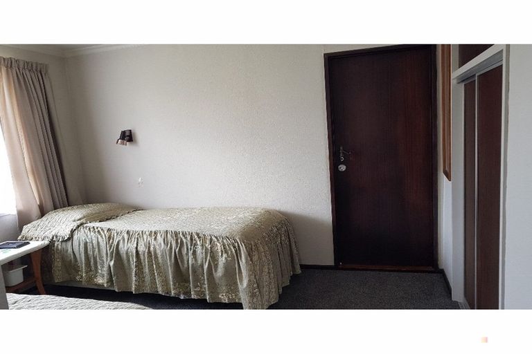 Photo of property in 5 Goldsmith Street, Waimate, 7924