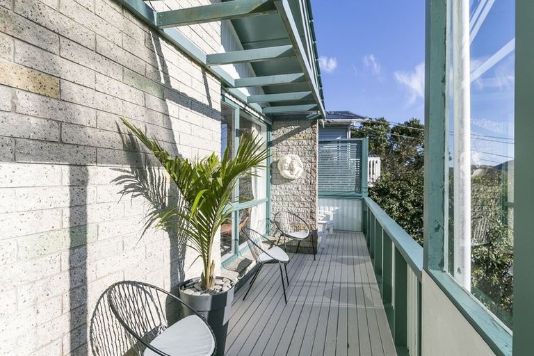 Photo of property in 26 Voltaire Street, Karori, Wellington, 6012