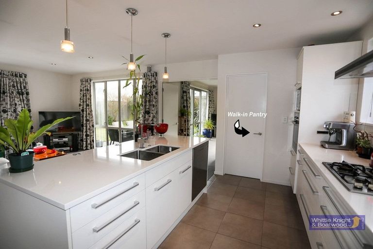 Photo of property in 3 Taggart Place, Sockburn, Christchurch, 8042