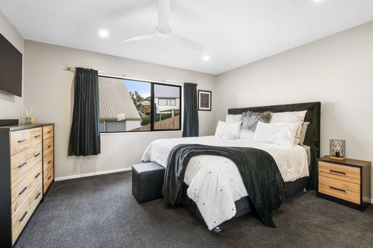 Photo of property in 59 Ferry Road, Arkles Bay, Whangaparaoa, 0932