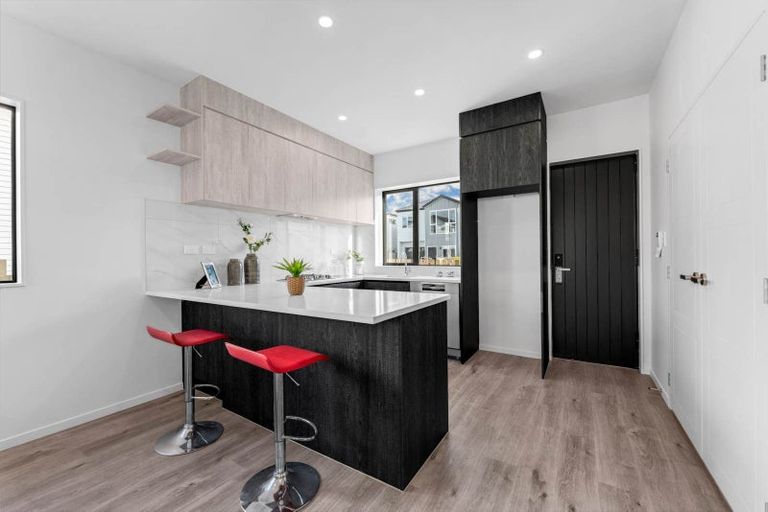 Photo of property in 55 Survila Street, Papakura, 2110