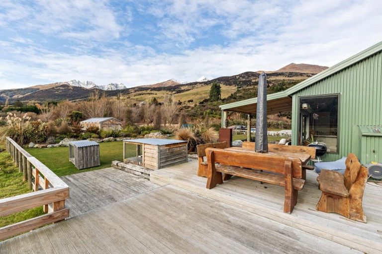 Photo of property in 34 Birley Rise, Glenorchy, 9372