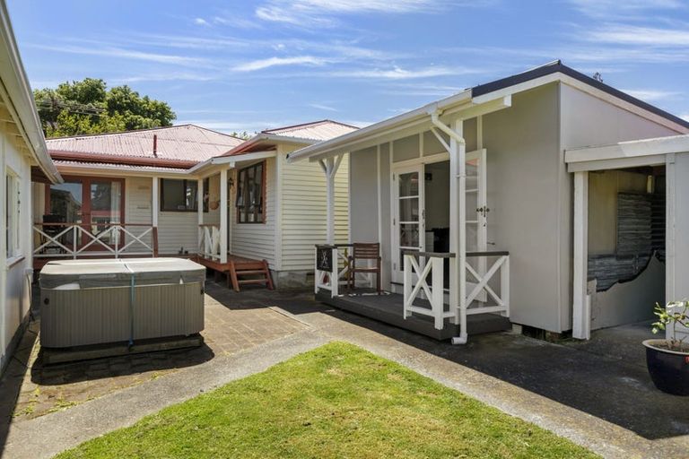 Photo of property in 16 Tawai Street, Trentham, Upper Hutt, 5018