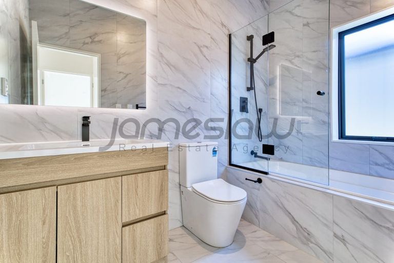 Photo of property in 45 Puwha Street, Massey, Auckland, 0614