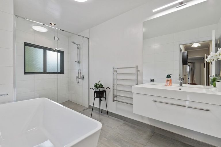 Photo of property in 22 Bowman Road, Te Awamutu, 3876