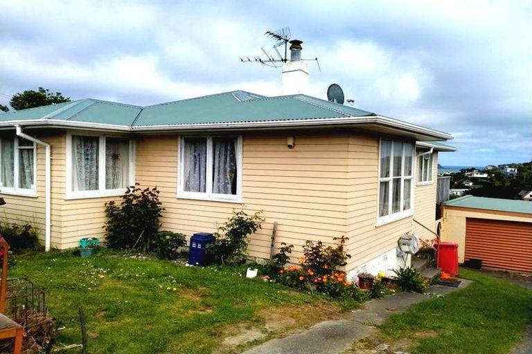 Photo of property in 47 Herewini Street, Titahi Bay, Porirua, 5022