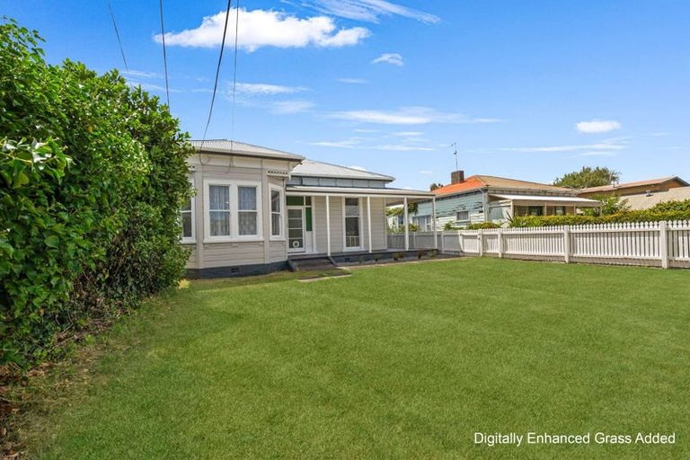 Photo of property in 24 Alma Road, Gonville, Whanganui, 4501