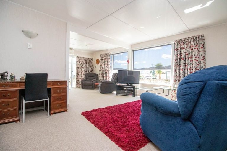 Photo of property in 45 Norwood Road, Paeroa, 3600