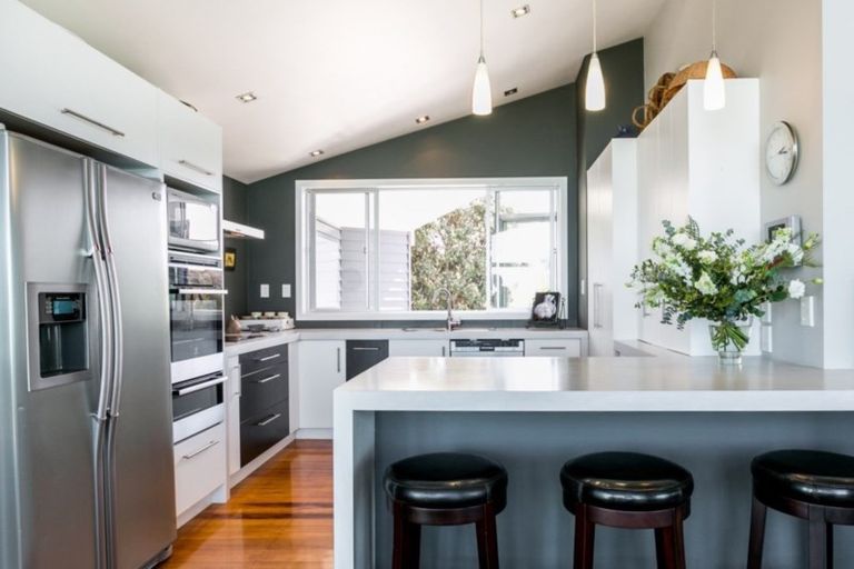 Photo of property in 41 Le Quesne Road, Bay View, Napier, 4104