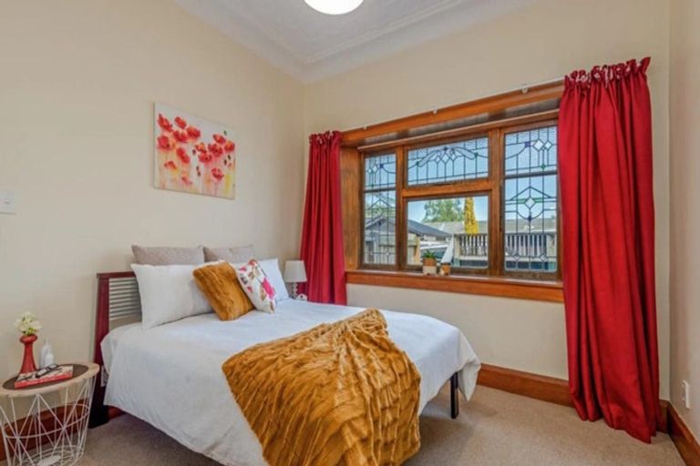 Photo of property in 64 Limbrick Street, Terrace End, Palmerston North, 4410