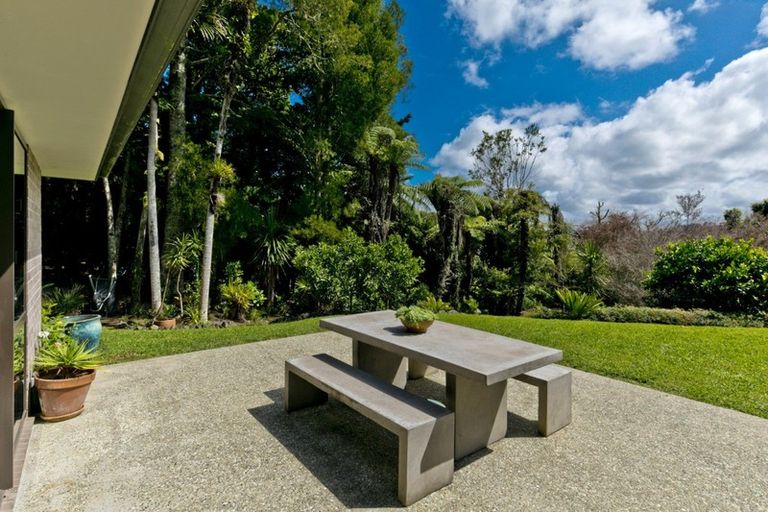 Photo of property in 682a Krippner Road, Puhoi, Silverdale, 0994