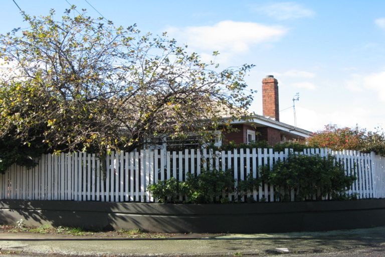 Photo of property in 52 York Street, Waltham, Christchurch, 8023
