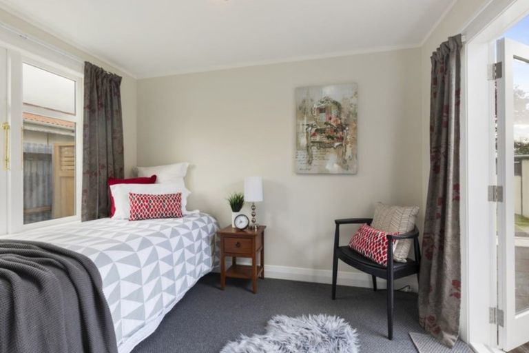 Photo of property in 2 Pilmuir Street, Hutt Central, Lower Hutt, 5010
