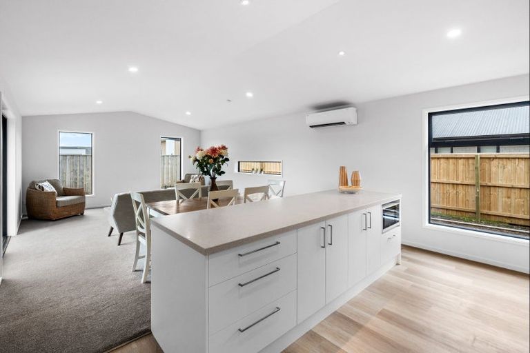 Photo of property in 40 Lenborough Drive, Rolleston, 7614