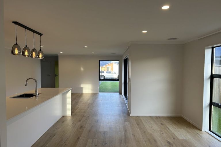 Photo of property in 4 Crosado Place, Rolleston, 7614