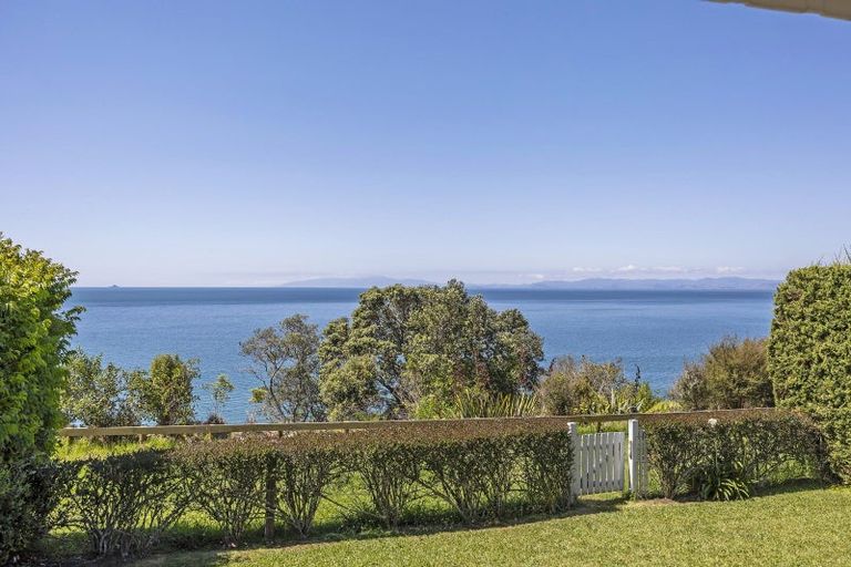 Photo of property in 127 Howard Road, Orere Point, 2585