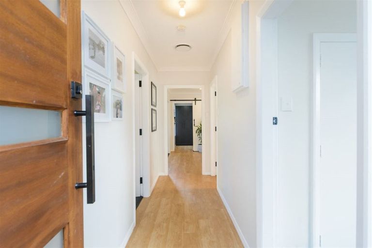 Photo of property in 12 Birmingham Street, Takaro, Palmerston North, 4412