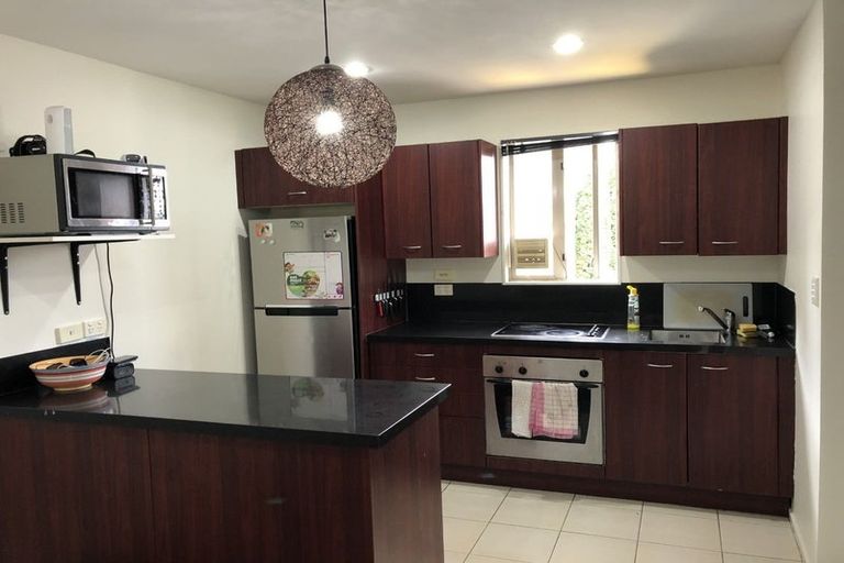 Photo of property in 8/85 Portage Road, New Lynn, Auckland, 0600