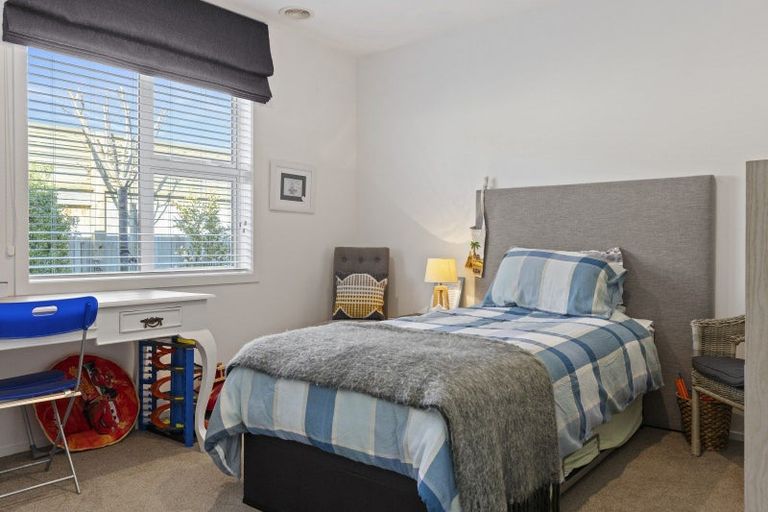 Photo of property in 13 Tuhua Close, Wharewaka, Taupo, 3330