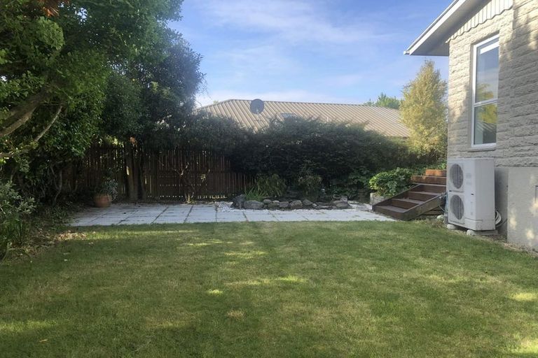 Photo of property in 7 Ilkley Place, Ilam, Christchurch, 8041