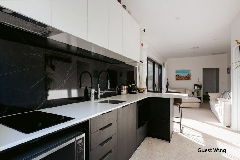 Photo of property in 5 Piha Close, Papamoa Beach, Papamoa, 3118