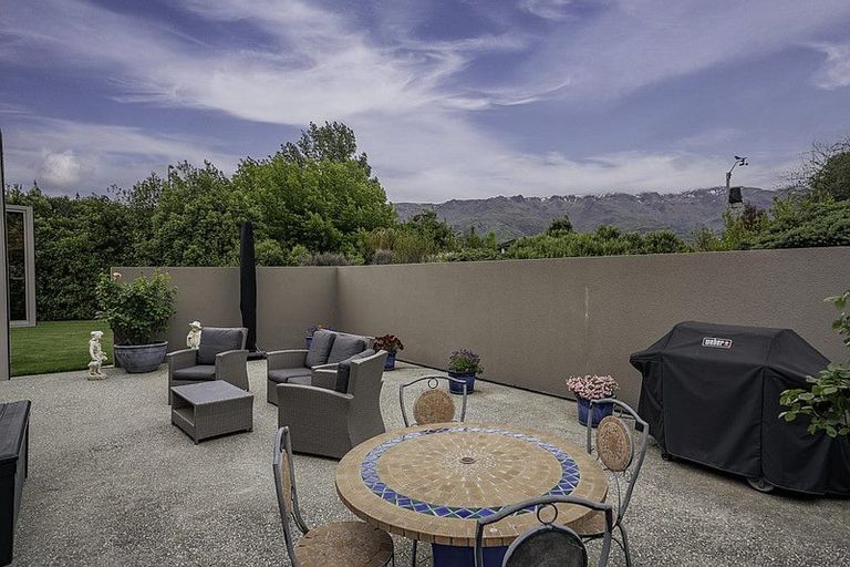 Photo of property in 21 Pisa Moorings Road, Mount Pisa, Cromwell, 9383