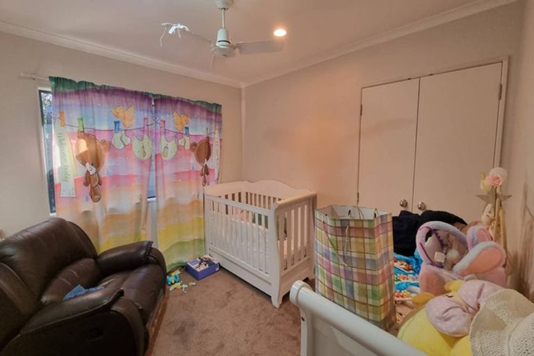 Photo of property in 17 Glencullen Place, Dannemora, Auckland, 2016