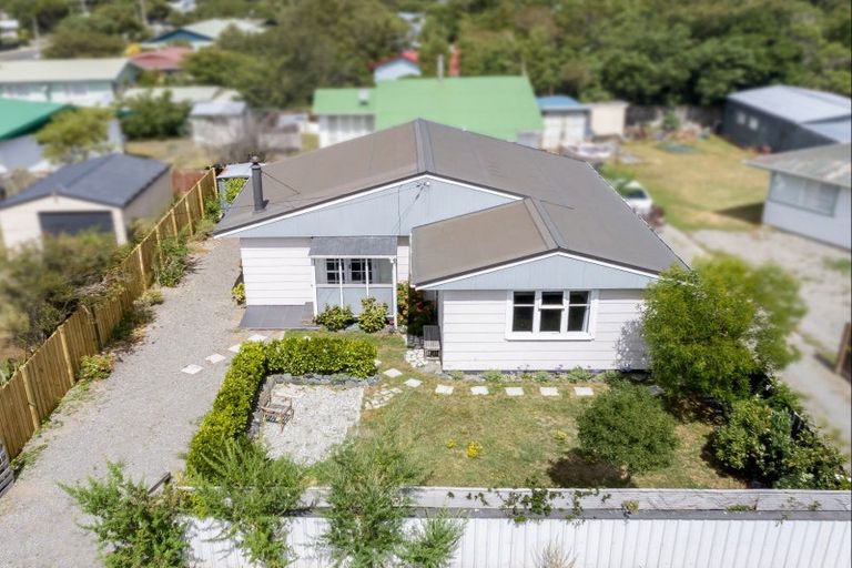 Photo of property in 29 Wallace Street, Featherston, 5710