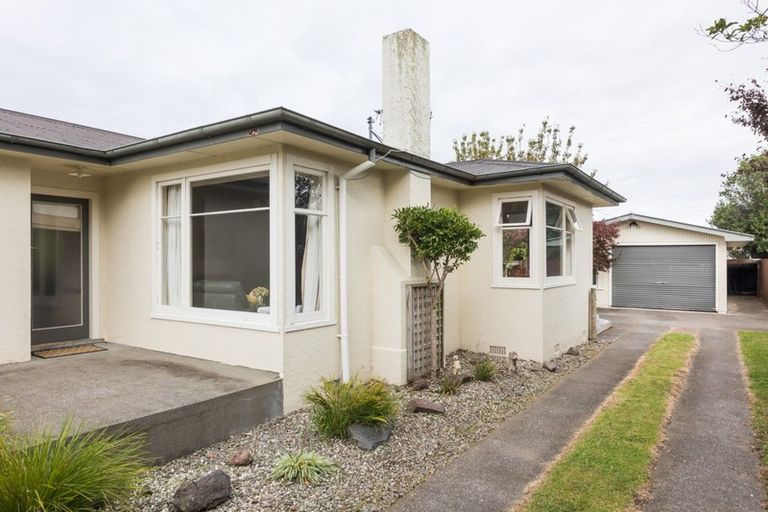 Photo of property in 93 Buick Crescent, Awapuni, Palmerston North, 4412
