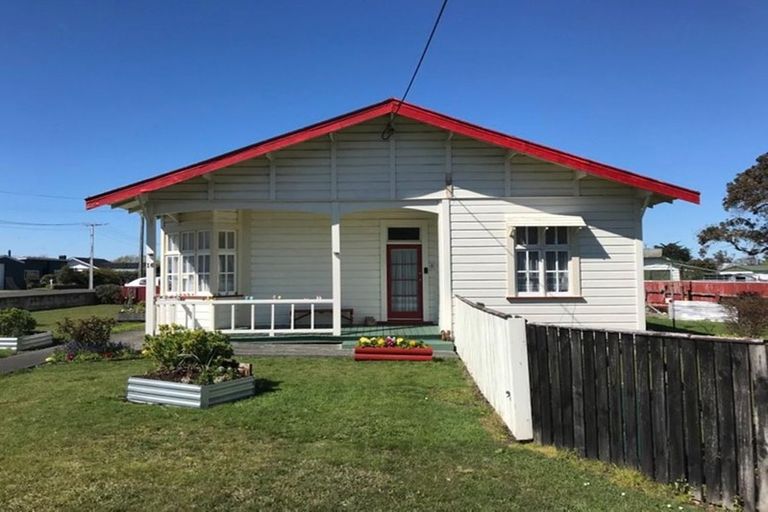 Photo of property in 16 Rira Street, Marton, 4710