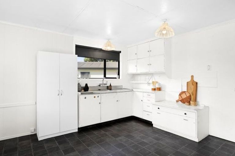 Photo of property in 12 Lydiard Place, Chartwell, Hamilton, 3210