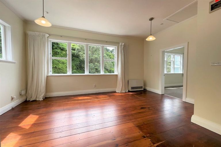 Photo of property in 2 Entrance Street, Aro Valley, Wellington, 6012