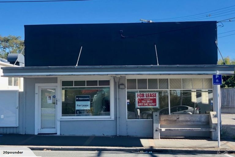 Photo of property in 66 Govett Avenue, Frankleigh Park, New Plymouth, 4310